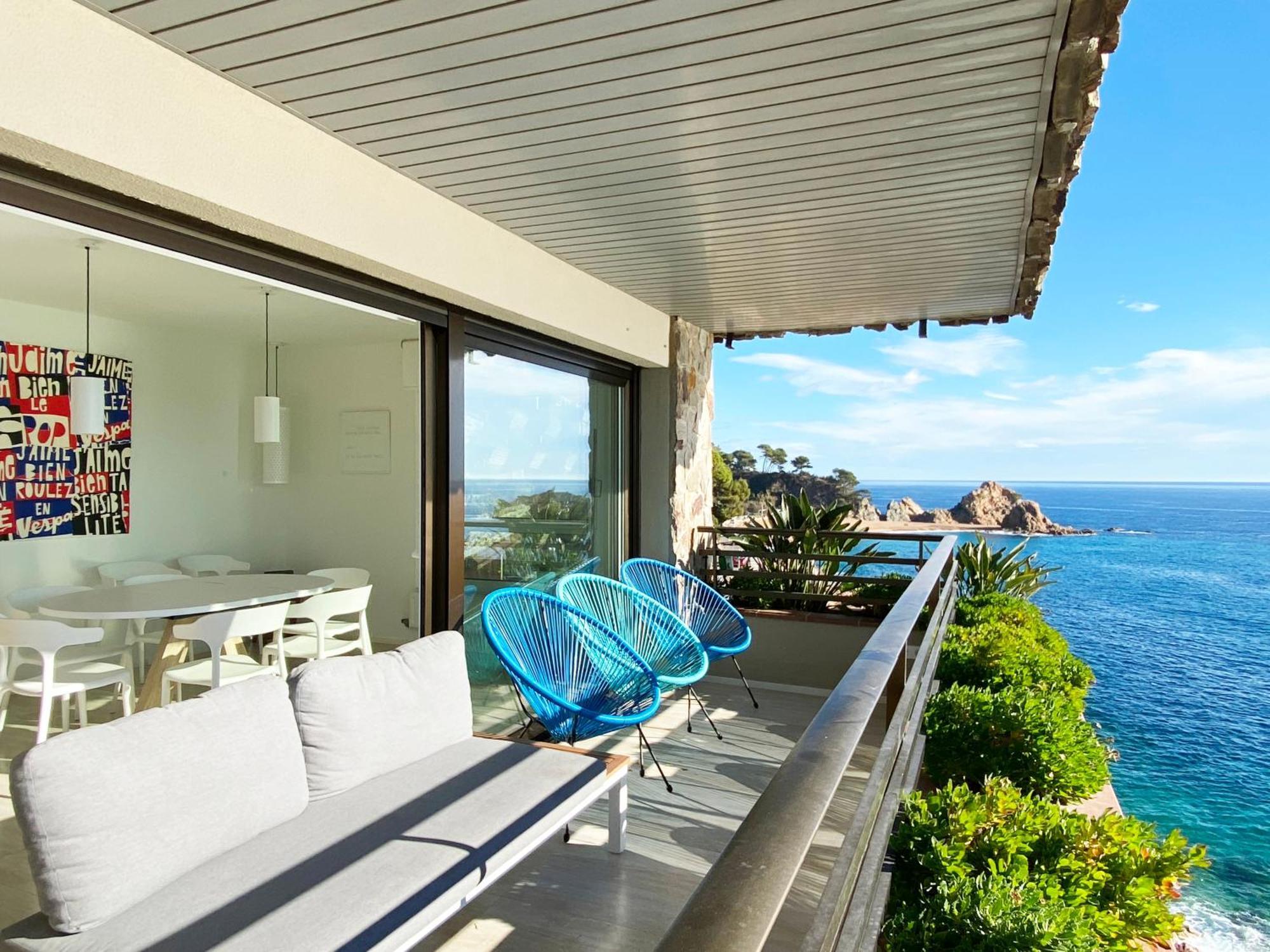 Magnificent Apartment At The Sea Front Of Tossa De Mar Eksteriør bilde
